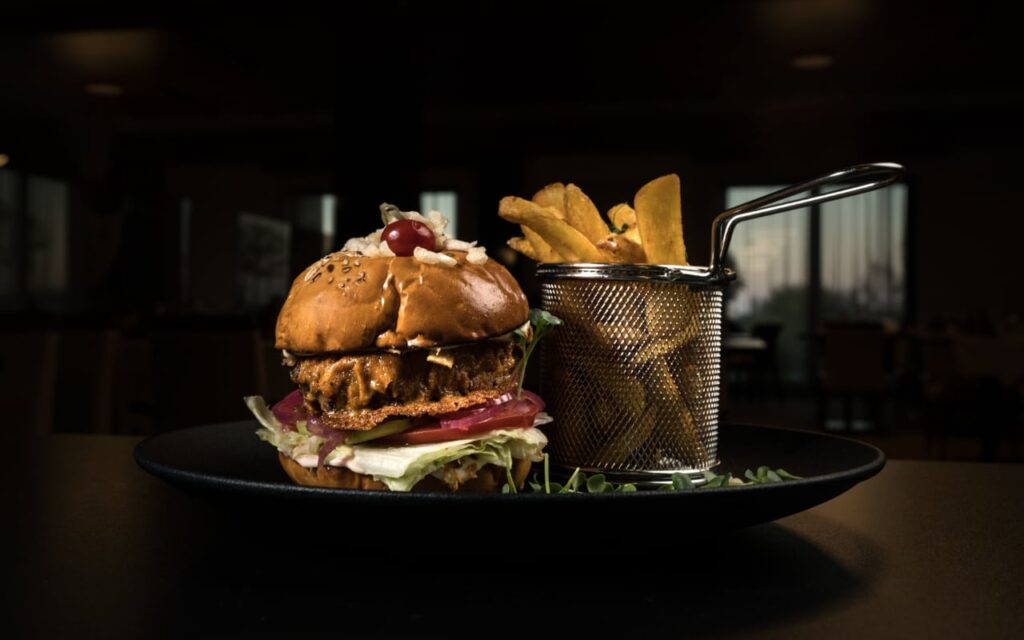 angus marha burger hagyma texturak